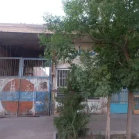زمین ۹۰۰ متری با کاربری تجاری.۶طبقه تجاری تراکم