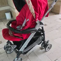 کالسکه کودک بسیار نو و کم کارکرد