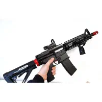 تفنگ M4A1
