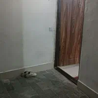 خانه ۶۷متر دارای حیاط وانباری