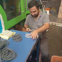 کارگر ساده جهت کار در کارگاه تزریق پلاستیک