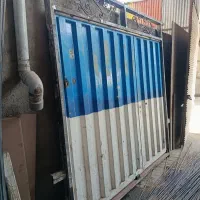 درب ورودی حیاط همراه قفل و لولا