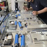 ماشین سازی،قالب سازی،طراح صنعتی،مهندس مکانیک