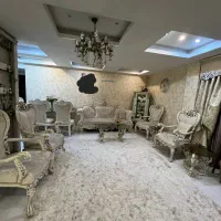 مبلمان کلاسیک و میز نهارخوری
