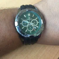 ساعت سه موتوره دنیل سزار