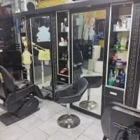 ویترین آرایشگاه