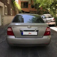تویوتا کرولا ۲۰۰۵ / COROLLA 2005