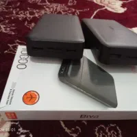 سه عدد پاور بانک اصلی و کلکی شارژر شیائومی