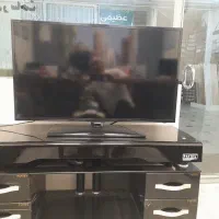 میز تلویزیون  شیشه ایی
