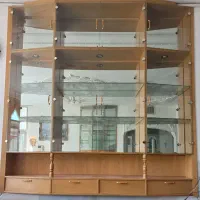 دکور دیواری و ظروف چینی و وسایل هفت سین