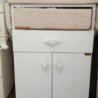 میز چرخ خیاطی