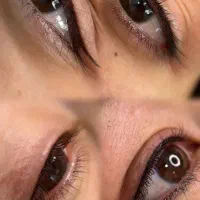 خط چشم و بن مژه