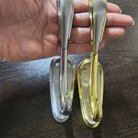 اویز لباس دیواری کاملا نو قیمت مناسب