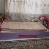 تخت کار تهران کاملا سالم
