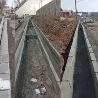بناه جدول و کارهای ساختمانی در و پنجره