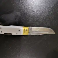 یک عدد چاقو کلکسیونی اصل زنجان