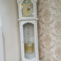 ساعت ایستاده کاملا سالم