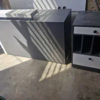 میز تحریر .میز برای مغازه .