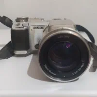 دوربین عکاسی سونی ۷۱۷