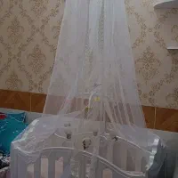 تخت گهواره ای کودک  و کریر