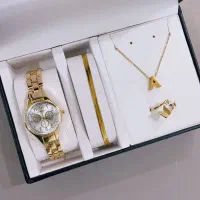 ست کادویی تولد. روز دختر. فرمالیته .عروسی اقتصادی