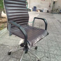 صندلی مدیریت بسیار راحت ریلکسی