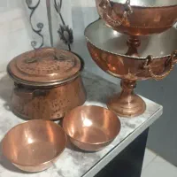 قابلمه مسی قدیمی با جا میوه ای مسی