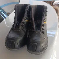 ی جفت کفش ایمنی سایز 42