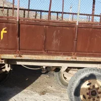 تریلی تراکتور.  رومانی