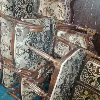 مبل قدیمی اصل، طرح  فرحی با روکش مخمل برجسته
