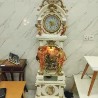 ساعت آبشاری بزرگ