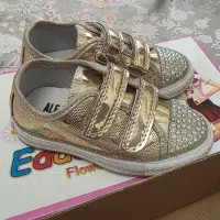 کتونی بچگانه دخترانه سایز ۲۵ ۲۶