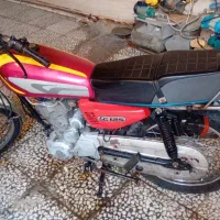 موتور سیکلت کویر125 پنج دنده استارتی