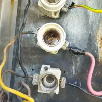 عیب یابی و اتصال یابی کابلهای زیر زمینی