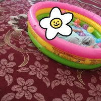 استخر بادی بچه