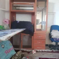 یک عدد میز تلویزیون بفروش می رسد