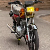 موتور سیکلت 200