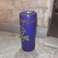 کیسه بوکس همراه دستکش سالم سالم