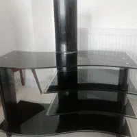 میز تلویزیون شیشه‌ای مشکی