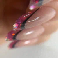 نیازمند ناخنکار مژه کار فیشالیست