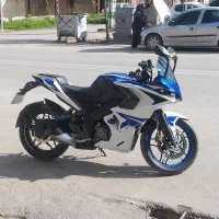 rs200 اسپیشیال