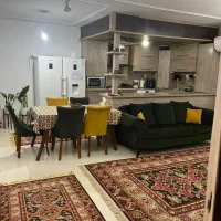 ۸۸ متری دو خواب /طبقه ۱ جلو فول امکانات
