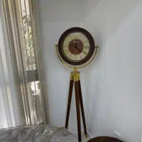ساعت تمام چوب ایستاده