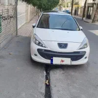 207 پانوراما اتومات مدل 1402 کارکرد ۸۶ هزار تا