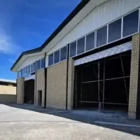 نصب شیروانی آلاچیق اردوازسردرب پیشانی سوله