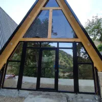 اجاره کلبه سوئیسی در تاج آبشار بیشه