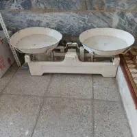 ترازو قدیمی