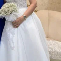 لباس عروس مزون هستی