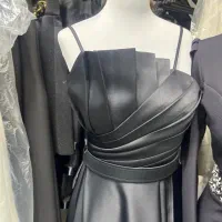 فروشنده خانم