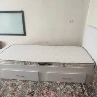 تختخواب یکنفره همراه تشک و رو تشکی
